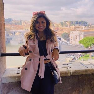 Meet your Posher, Ashley